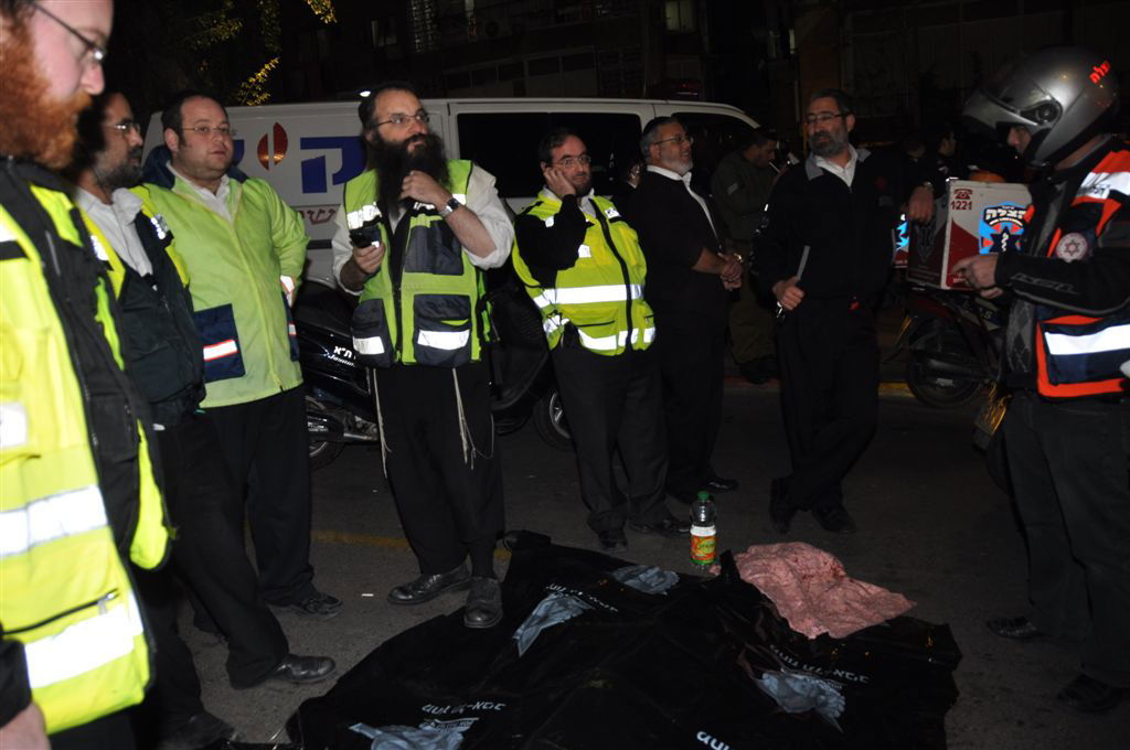 בן 16 נדרס למוות: "המשפחה בהלם, האב לא מפסיק לבכות"