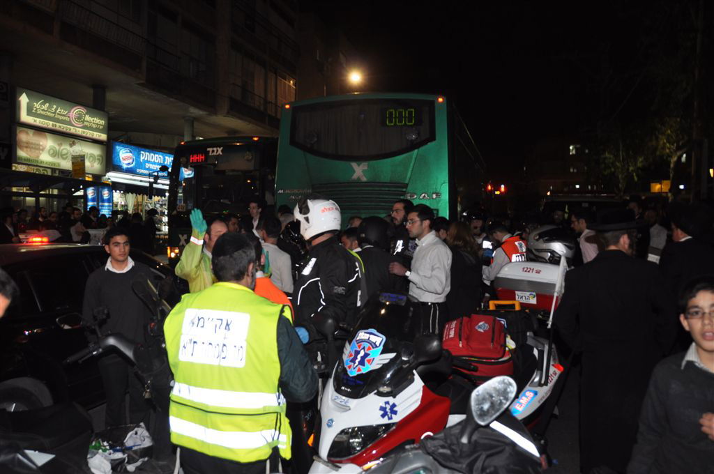 בן 16 נדרס למוות: "המשפחה בהלם, האב לא מפסיק לבכות"