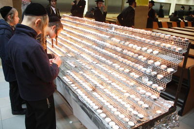 צפו בגלריה: ‏‏טיש יארצייט בחסידות נדבורנה