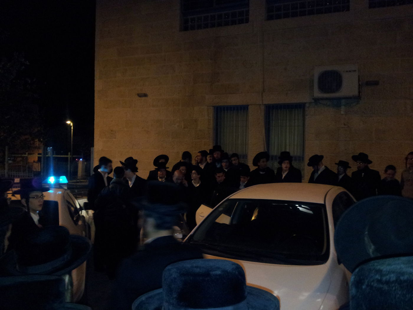 מהומה בירושלים: נלכדו ערבים שפרצו לבית משפחה חרדית