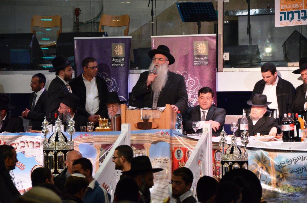 תמונות: ההילולא השנתית של ישיבת "כסא רחמים"