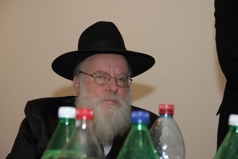 אחרי כתב האישום: אהוד אולמרט חגג עם מאיר פרוש