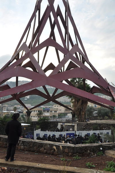 אלפים השתטחו על ציונו של הרמב"ם לרגל יום ההילולא