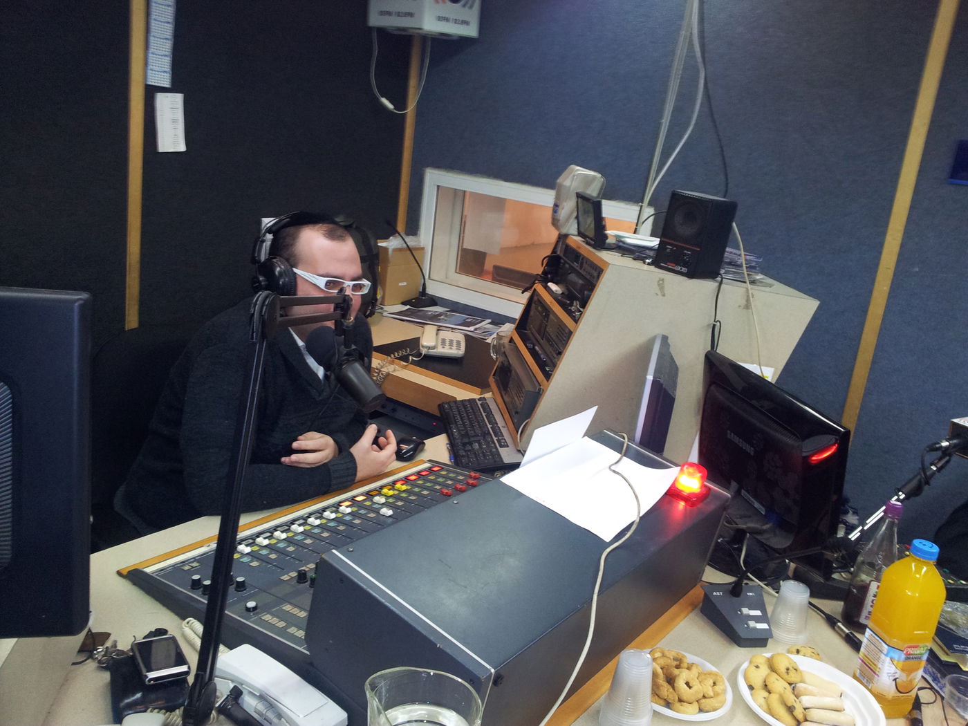 מיוחד: מעמד סיום מסכת ברדיו 'קול חי'