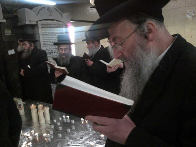 לאחר 30 שנות נתק; בעלזא מבקשים סליחה מסאטמר