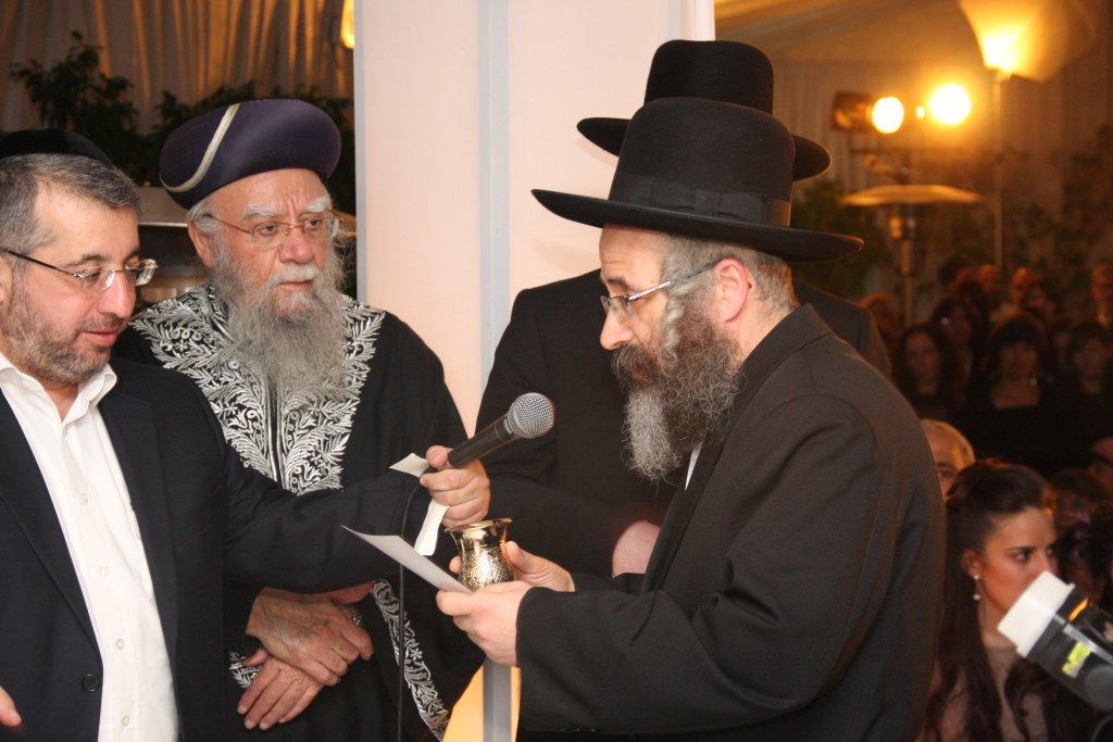 חתונת נכדת הרב ישראל-מאיר לאו: צפו בגלריית ענק