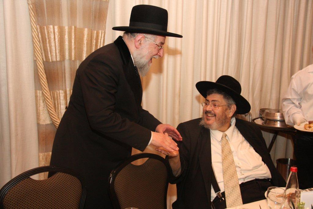 חתונת נכדת הרב ישראל-מאיר לאו: צפו בגלריית ענק