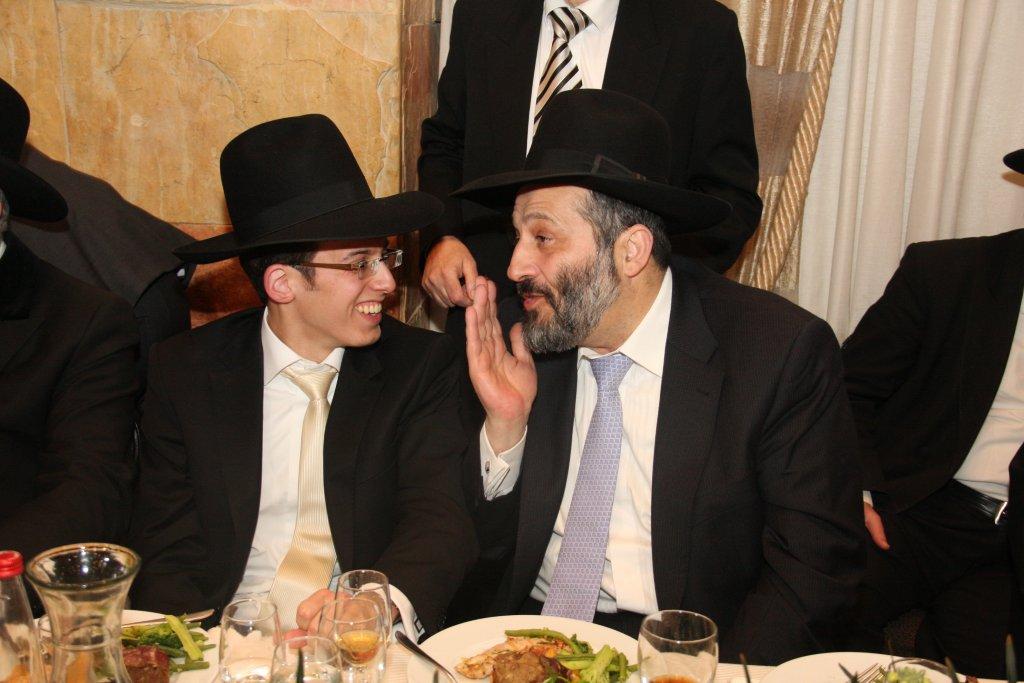 חתונת נכדת הרב ישראל-מאיר לאו: צפו בגלריית ענק