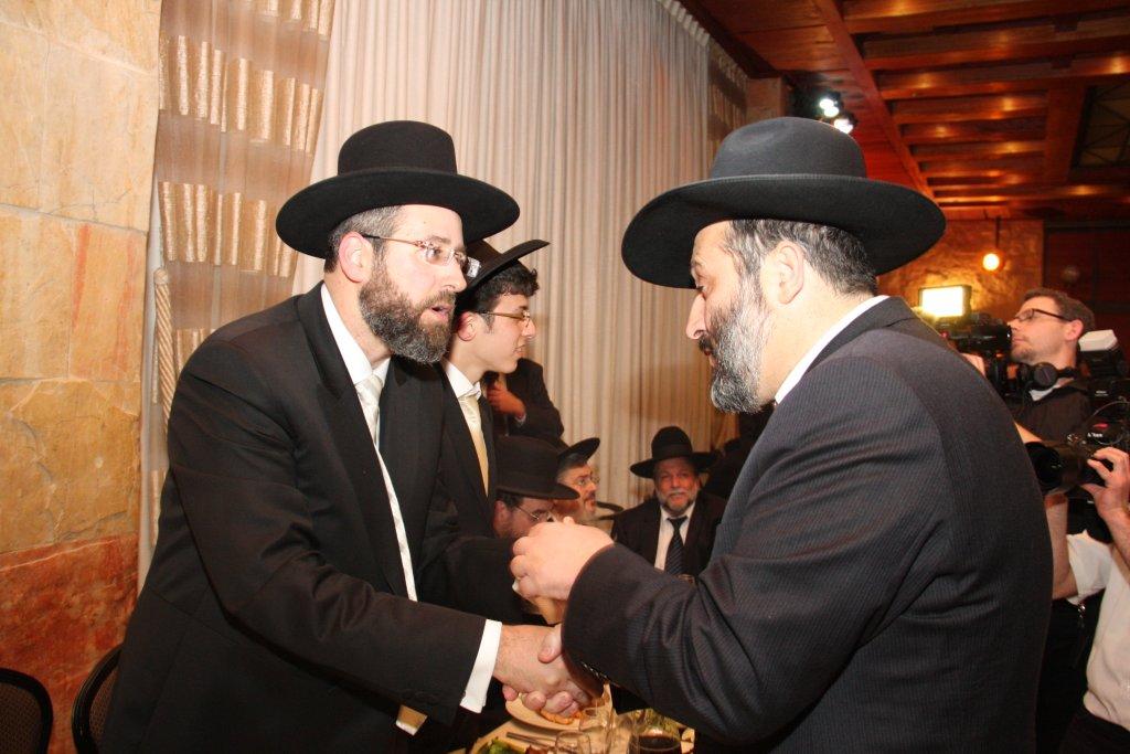 חתונת נכדת הרב ישראל-מאיר לאו: צפו בגלריית ענק