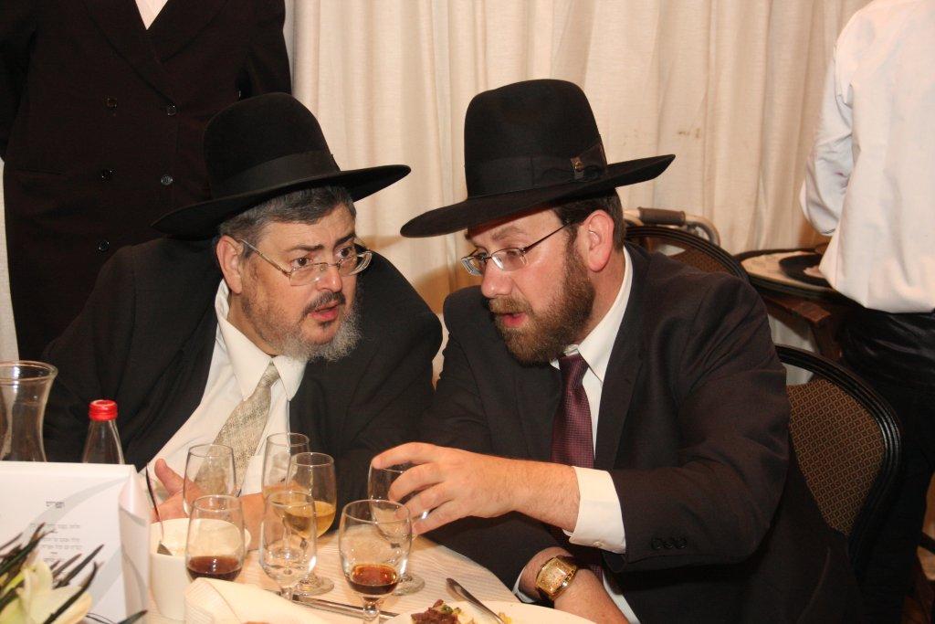 חתונת נכדת הרב ישראל-מאיר לאו: צפו בגלריית ענק