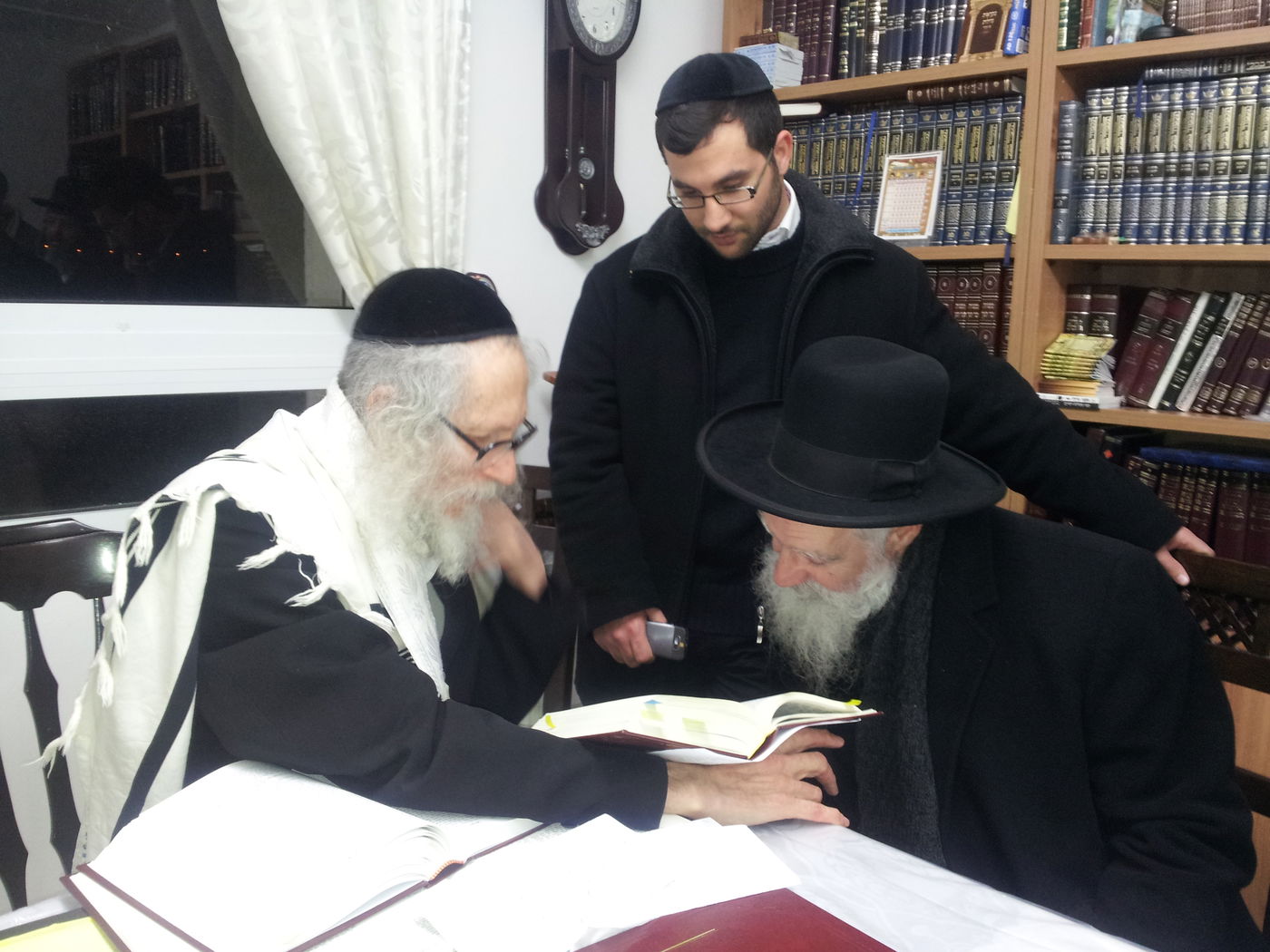 הרב אליעזר ברלנד לרב יעקב יוסף: "תחזור להיות חזק"