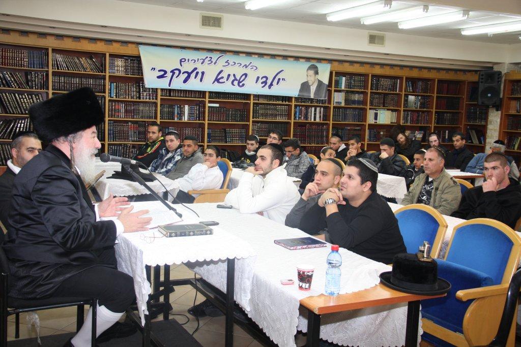 האדמו"ר מאשלג נשא דברי חיזוק באשדוד