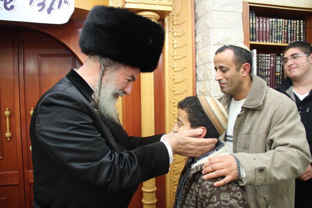 האדמו"ר מאשלג נשא דברי חיזוק באשדוד