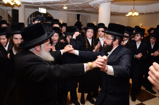 צפו בגלריה: בדרכי תורה עשו כבוד לתורה