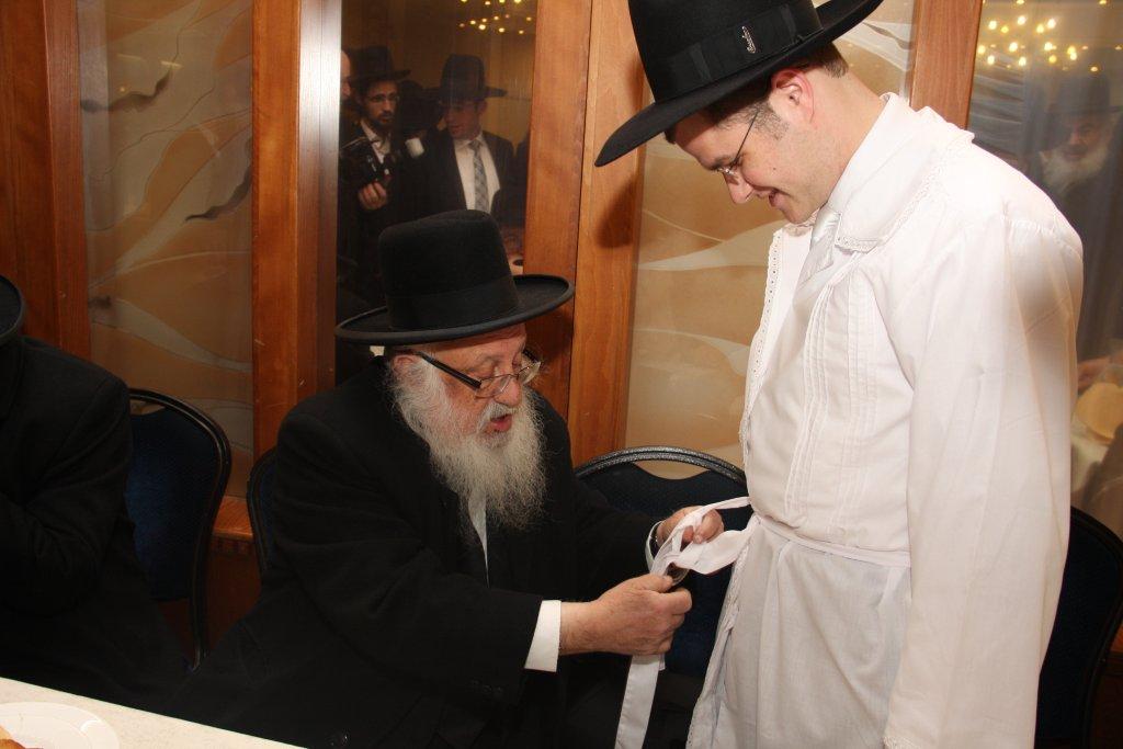 תמונות: חתונת נכדת ראש ישיבת פוניבז'