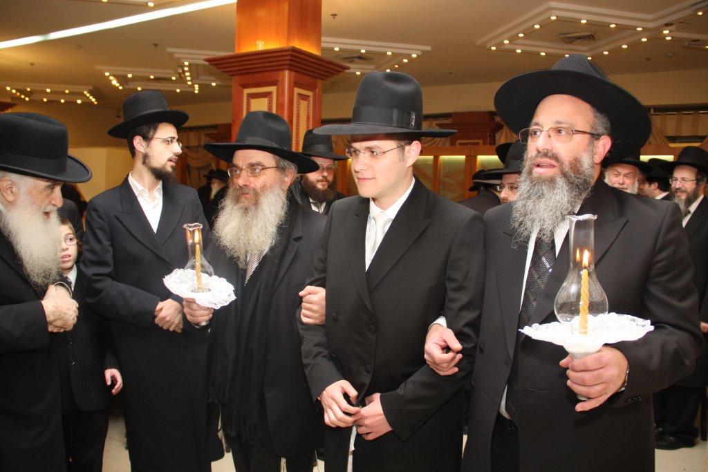 תמונות: חתונת נכדת ראש ישיבת פוניבז'