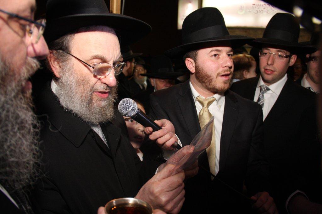 תמונות: חתונת נכדת ראש ישיבת פוניבז'