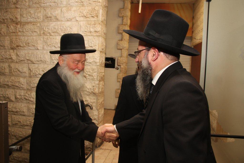 תמונות: חתונת נכדת ראש ישיבת פוניבז'