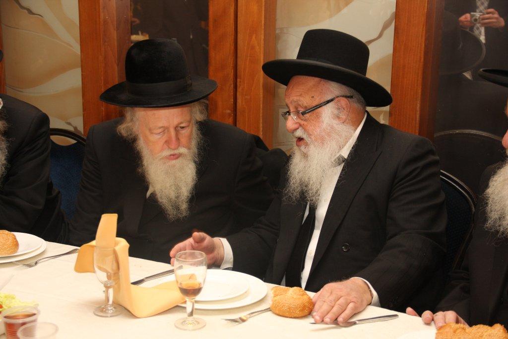 תמונות: חתונת נכדת ראש ישיבת פוניבז'