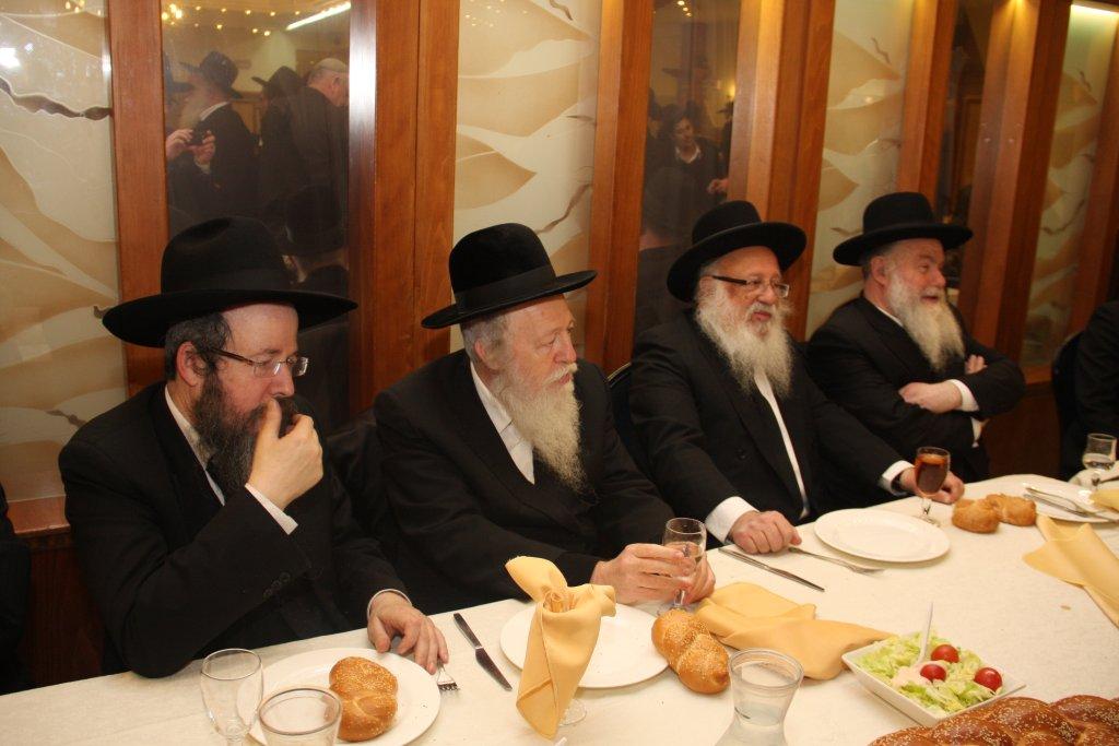 תמונות: חתונת נכדת ראש ישיבת פוניבז'