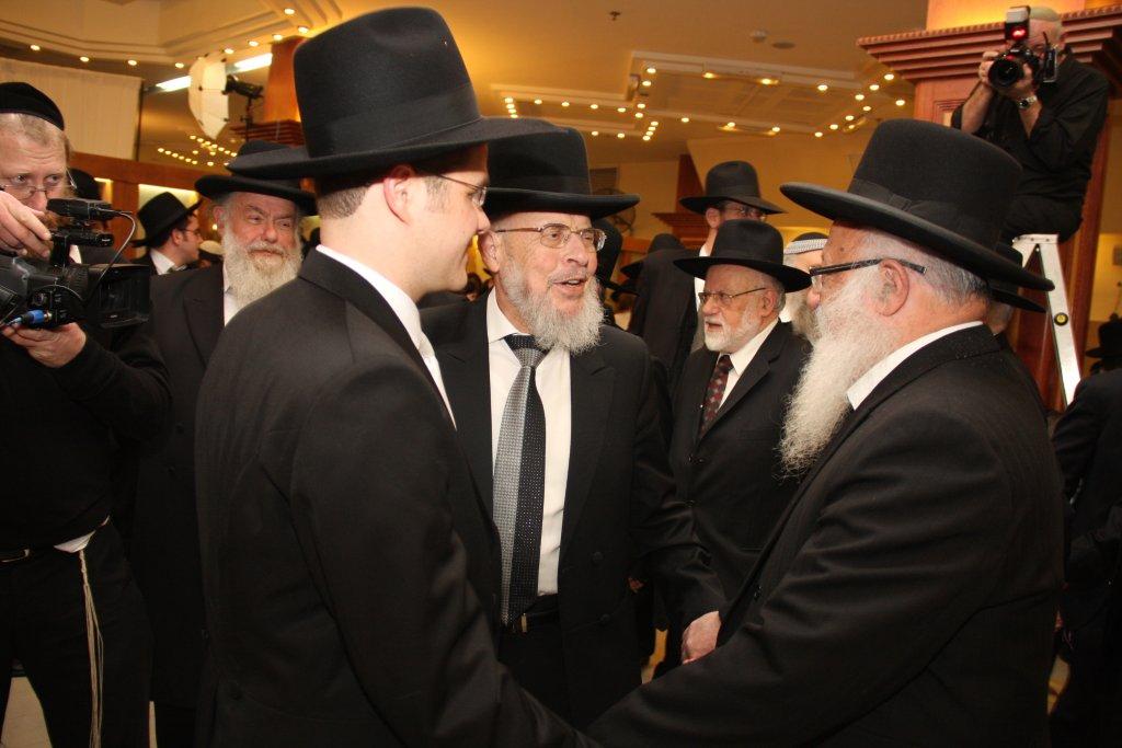 תמונות: חתונת נכדת ראש ישיבת פוניבז'