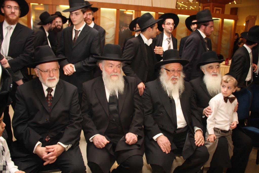 תמונות: חתונת נכדת ראש ישיבת פוניבז'