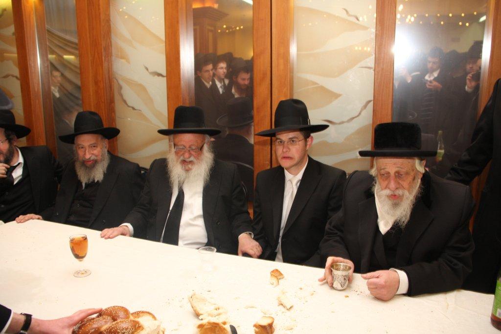 תמונות: חתונת נכדת ראש ישיבת פוניבז'