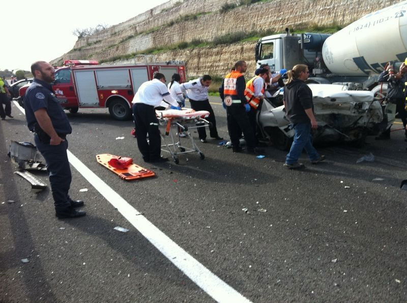 תאונה קטלנית בכביש 6: אישה נהרגה