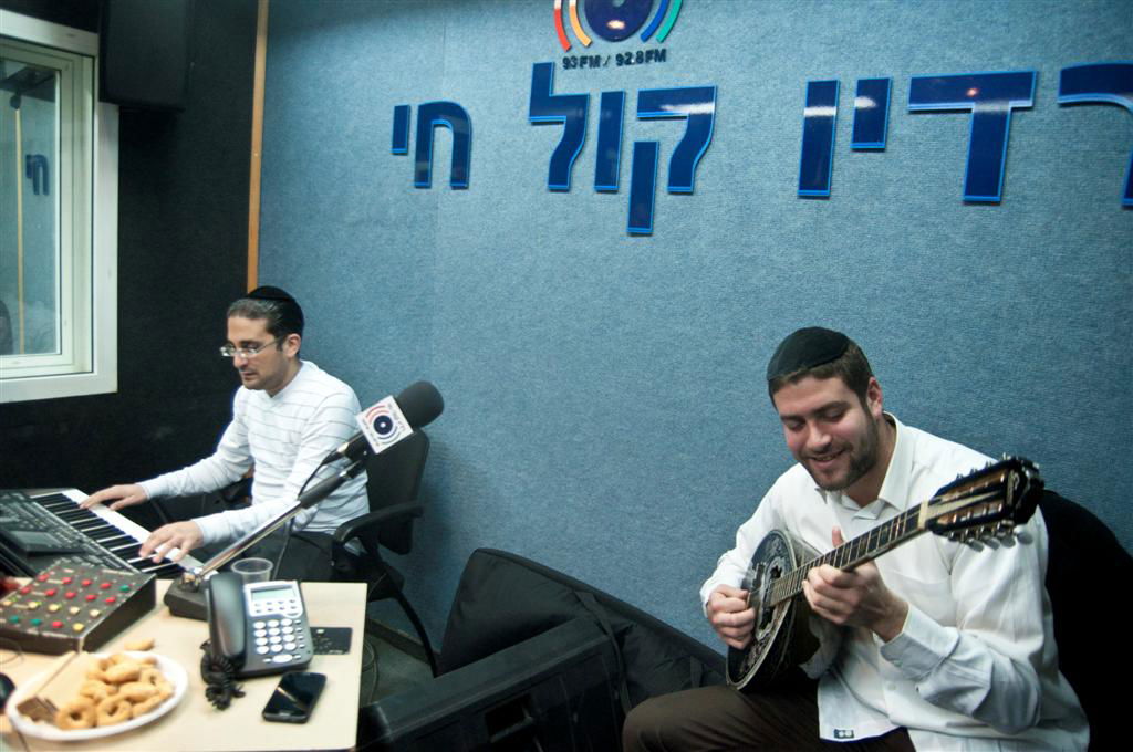 בואו לראות: חפלה עם אבישי אשל