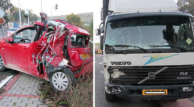 תיעוד מצולם: משאית פגעה ברכב, הנוסעים ניצלו