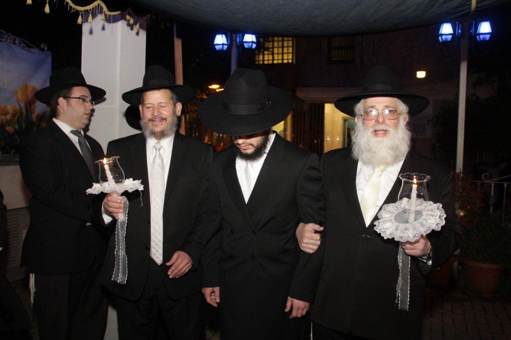 גלריה: חתונת בנו של אורי לופוליאנסקי