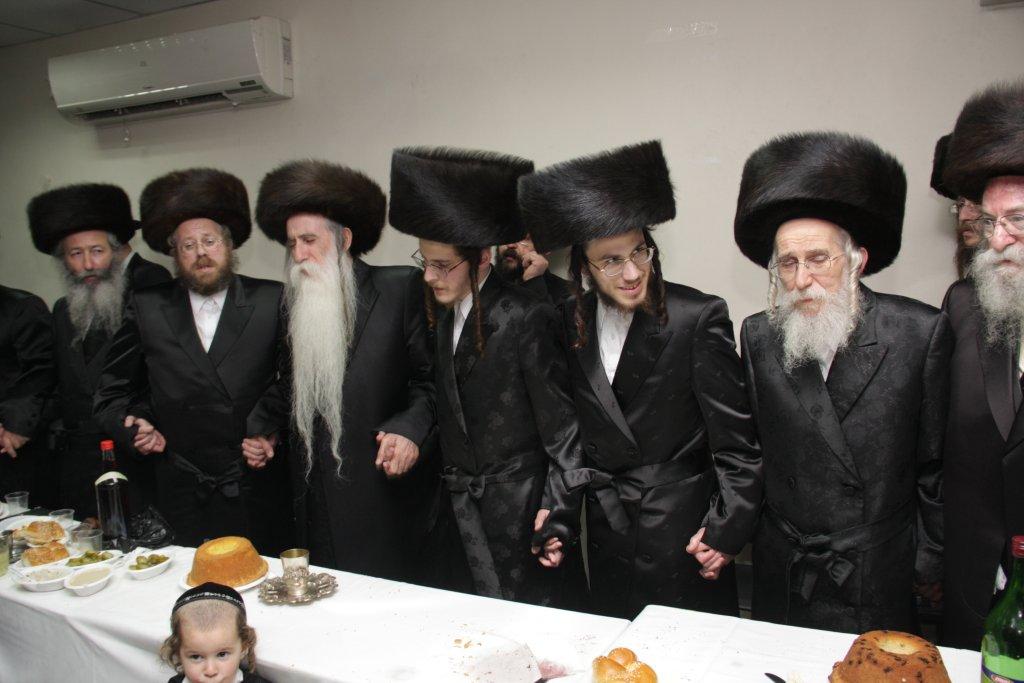 צפו בגלריה: ‏‏שמחת הפורשפיל בחצרות גורליץ פשוורסק