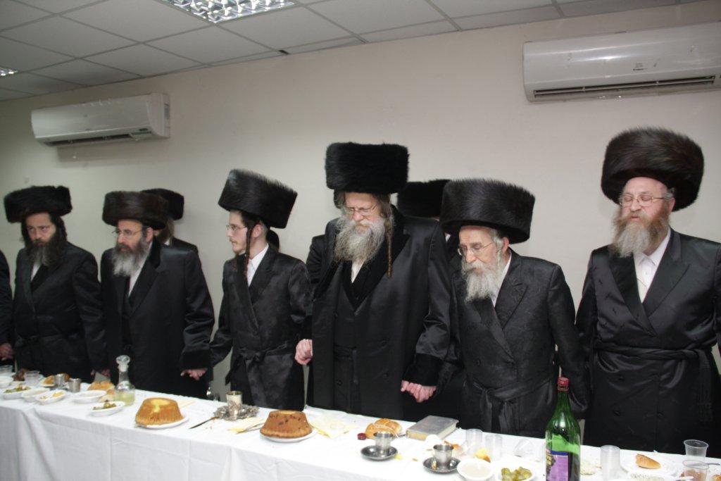 צפו בגלריה: ‏‏שמחת הפורשפיל בחצרות גורליץ פשוורסק