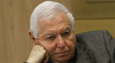 מיכה לינדנשטראוס