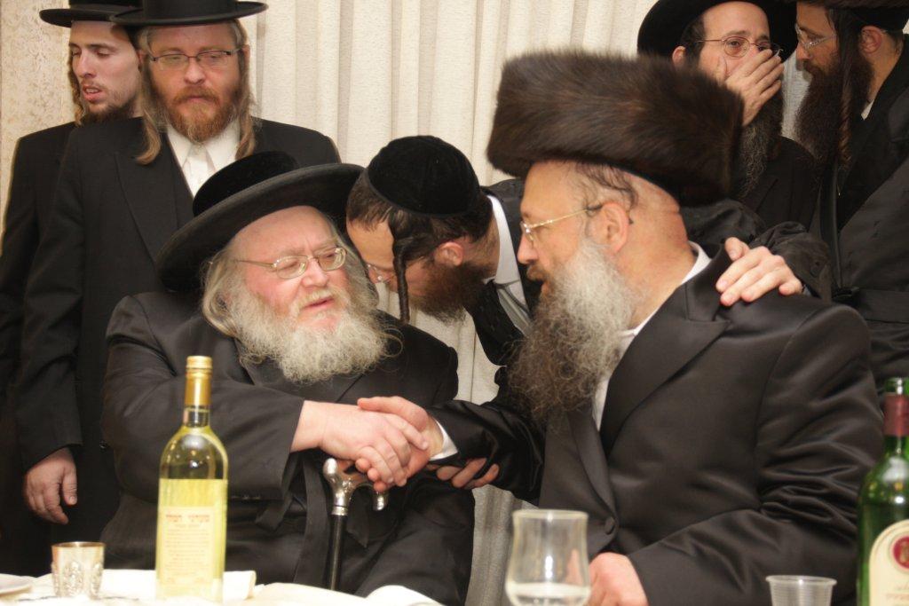 צפו בגלריה: ‏‏שמחת החתונה בחצר לעלוב