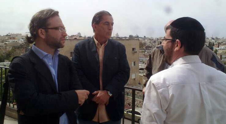 בתווך: לוי בבני-ברק, אתמול