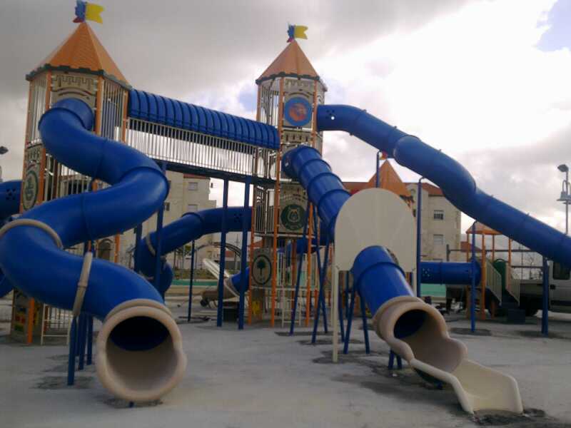 מתקן שעשועים מרהיב הוצב ב'עיר הילדים' ביתר עילית