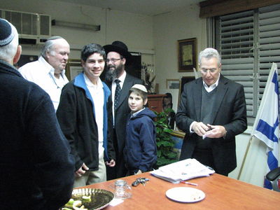 תמונות ניצחון: רבנים חדשים לפתח תקווה