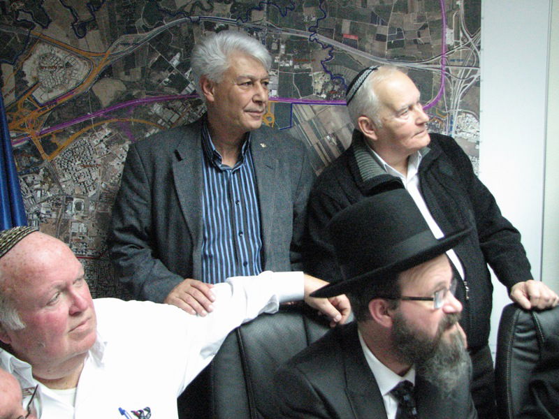 תמונות ניצחון: רבנים חדשים לפתח תקווה