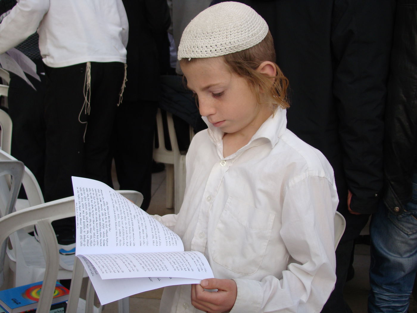 הפתעה בכותל: הרב יעקב חי יוסף הגיע לעצרת