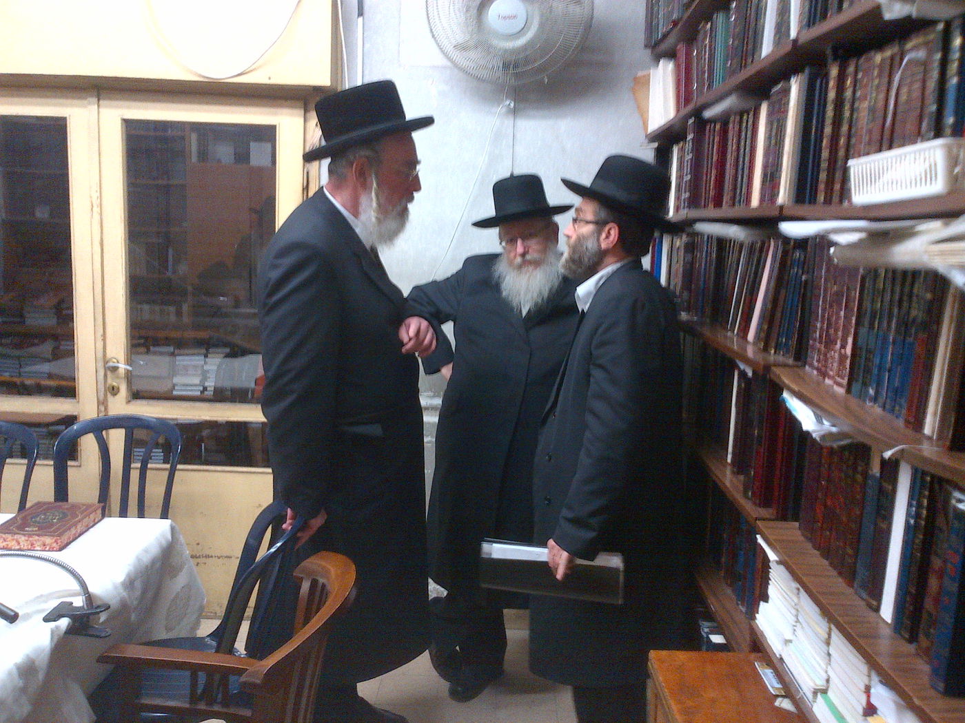 הרב שטיינמן בעקבות חוק טל: "בלי תורה - אין קיום לישראל"