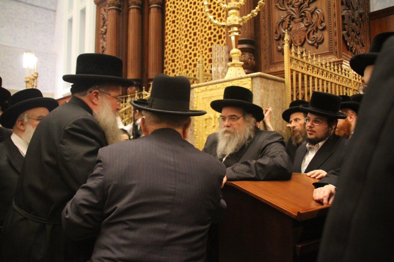 שמחה בבעלזא: נכד האדמו"ר סגר ווארט