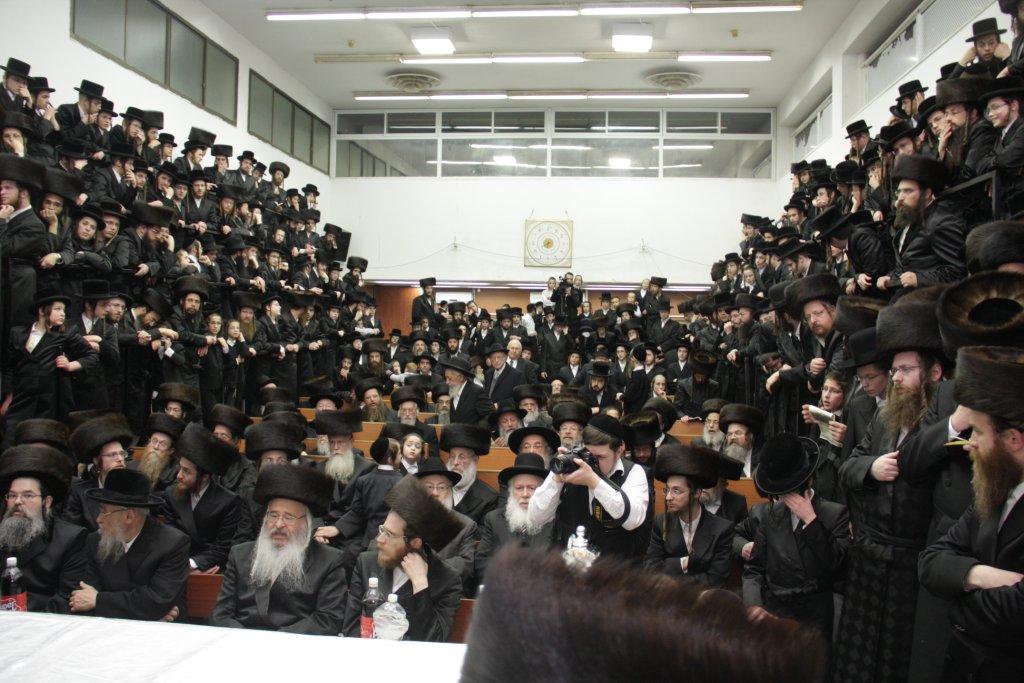 גלריה: חתונת נכדת האדמו"ר מנדבורנה