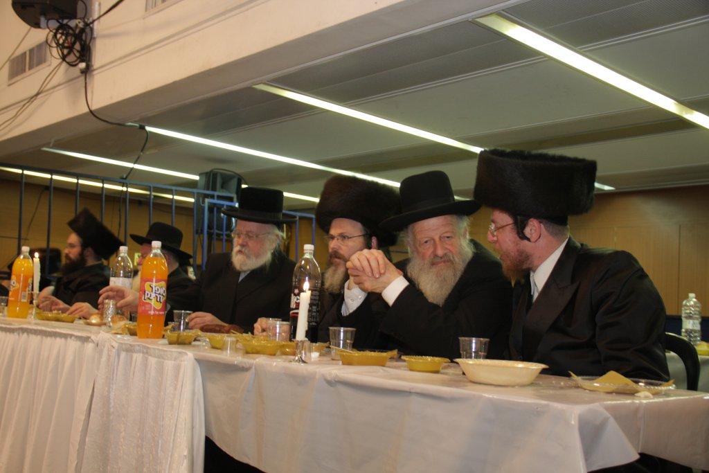 גלריה: חתונת נכדת האדמו"ר מנדבורנה