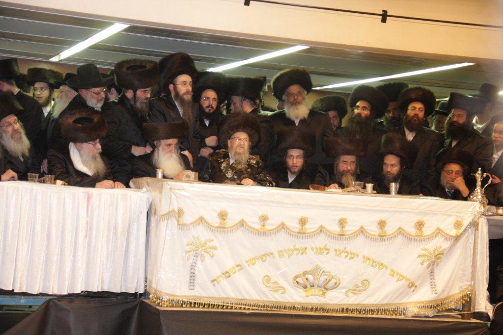 גלריה: חתונת נכדת האדמו"ר מנדבורנה