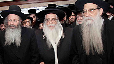 האדמו"ר מצאנז וראשי ישיבת לייקווד