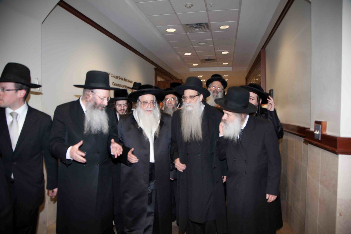 תיעוד; האדמו"ר מצאנז בביקור היסטורי בעיירת לייקווד