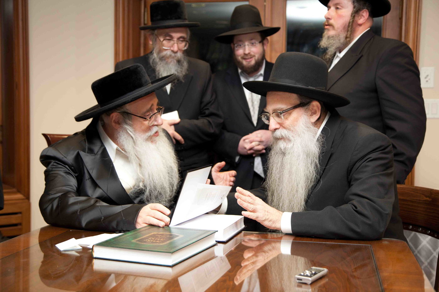 תיעוד; האדמו"ר מצאנז בביקור היסטורי בעיירת לייקווד