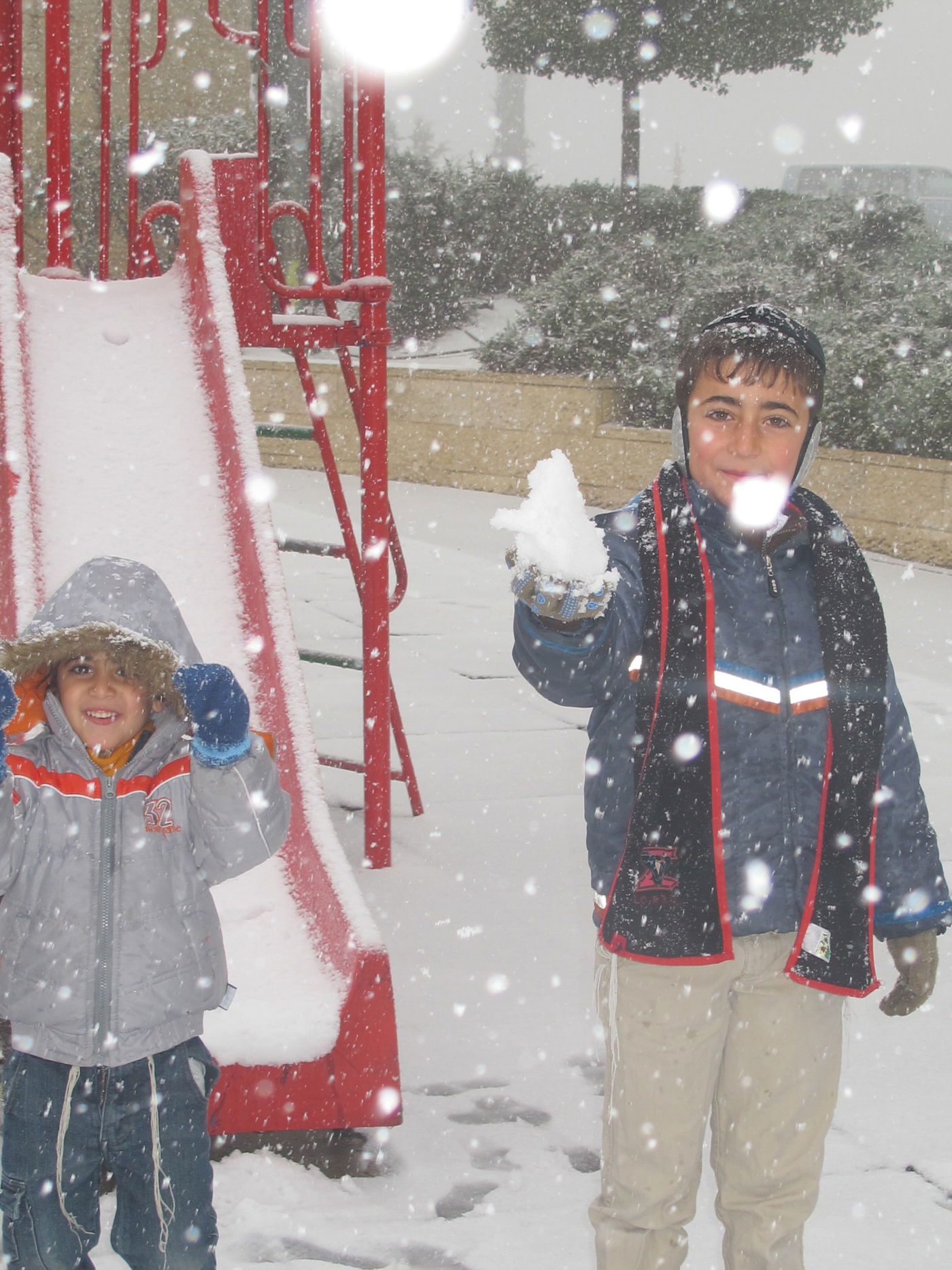 שלג בירושלים: גלריית תמונות מרהיבות של גולשי כיכר השבת
