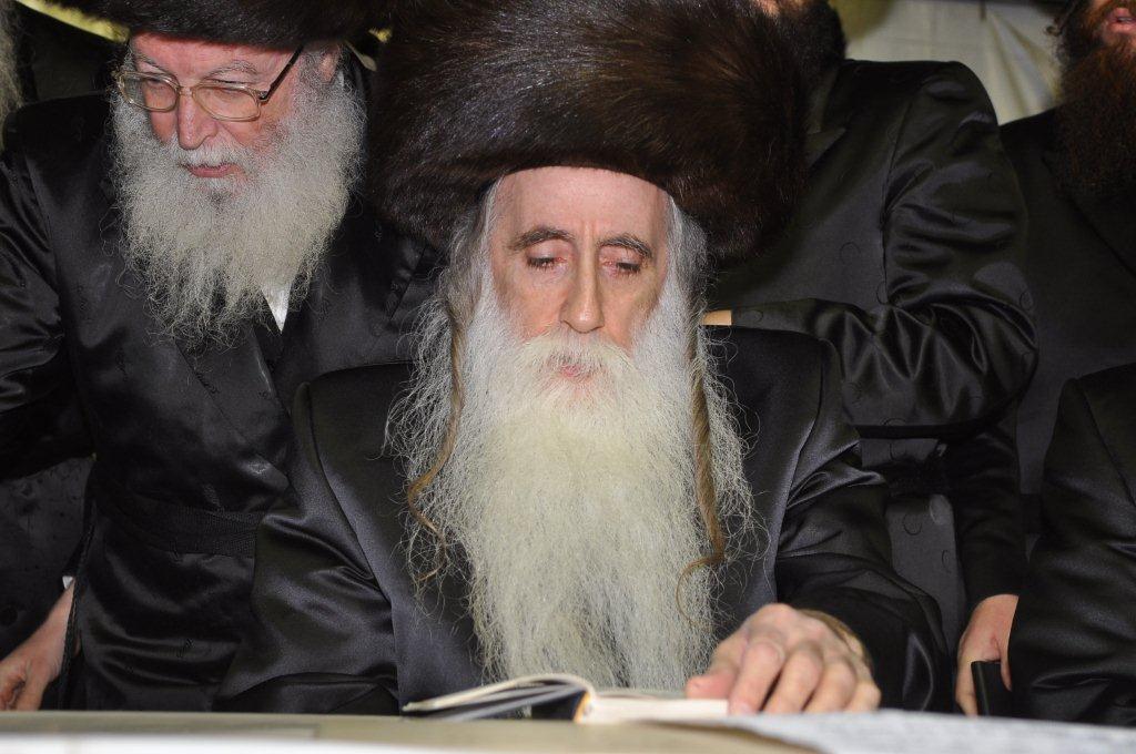 גלריית ענק: שמחת בית בעלזא-מכנובקא